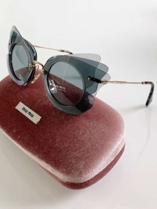 ?✨✨? MIU MIU Sunglasses, New